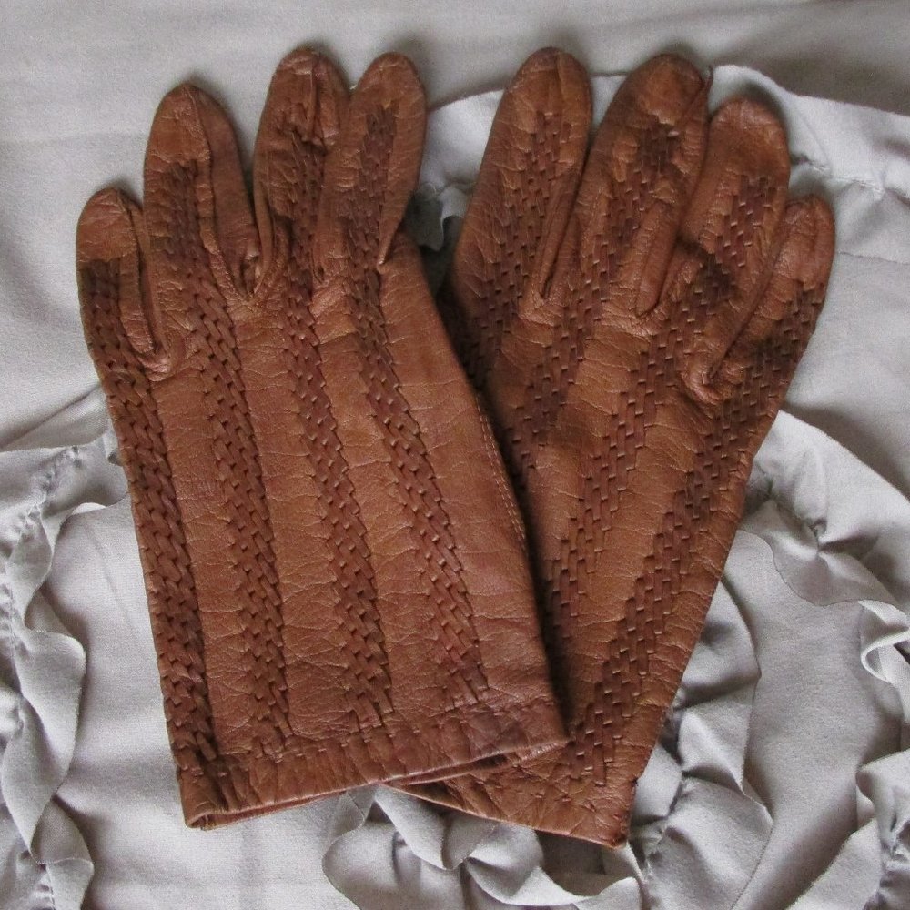 Classic Brown Woven Leather Women's Gloves